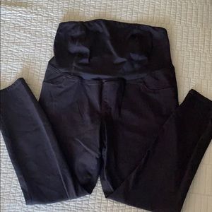 Maternity jeggings
